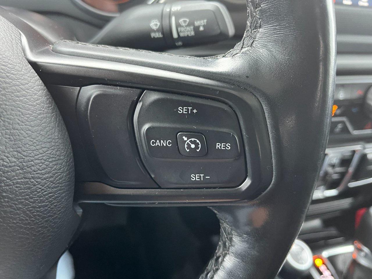 2021 Jeep Gladiator Willys 4x4 Photo