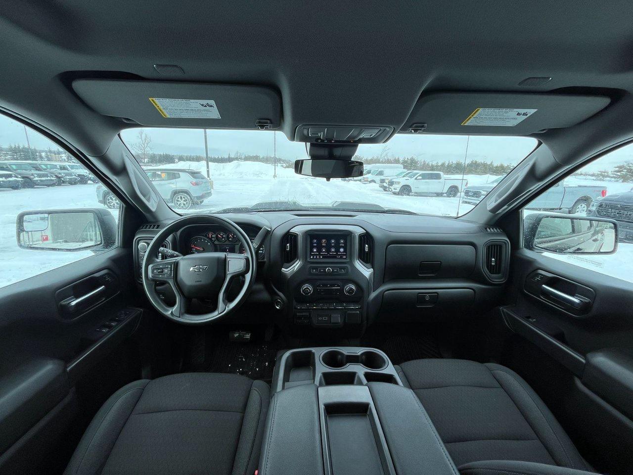 2024 Chevrolet Silverado 1500 4WD Crew Cab 157 Custom Trail Boss Photo