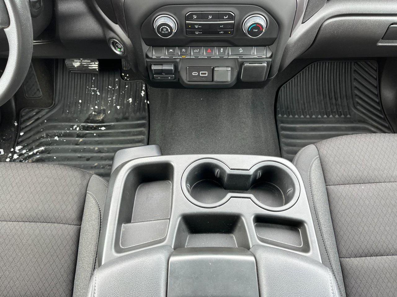 2024 Chevrolet Silverado 1500 4WD Crew Cab 157 Custom Trail Boss Photo