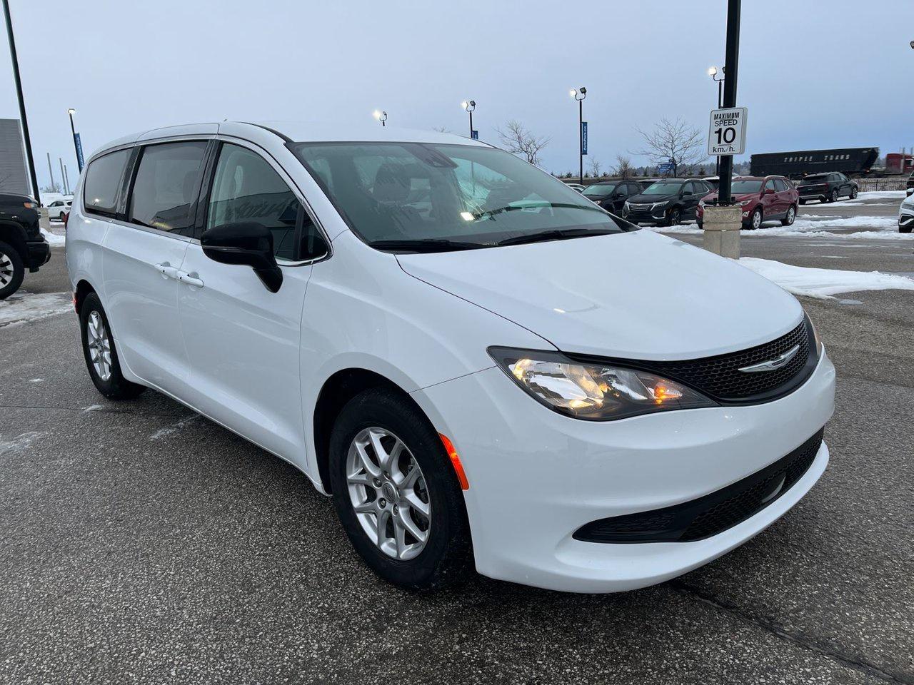 2024 Chrysler Grand Caravan SXT 2WD Photo