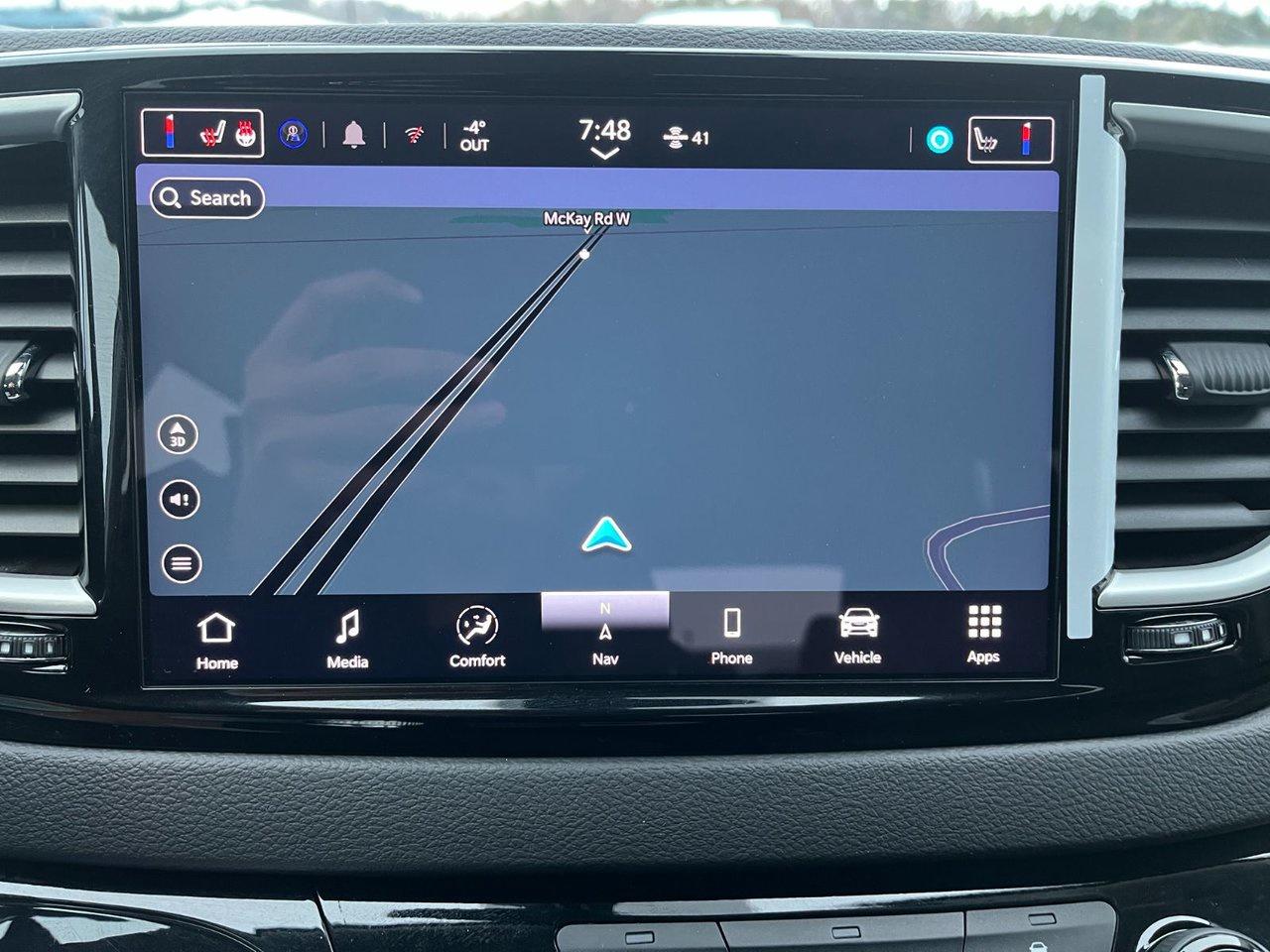 2024 Chrysler Grand Caravan SXT 2WD Photo