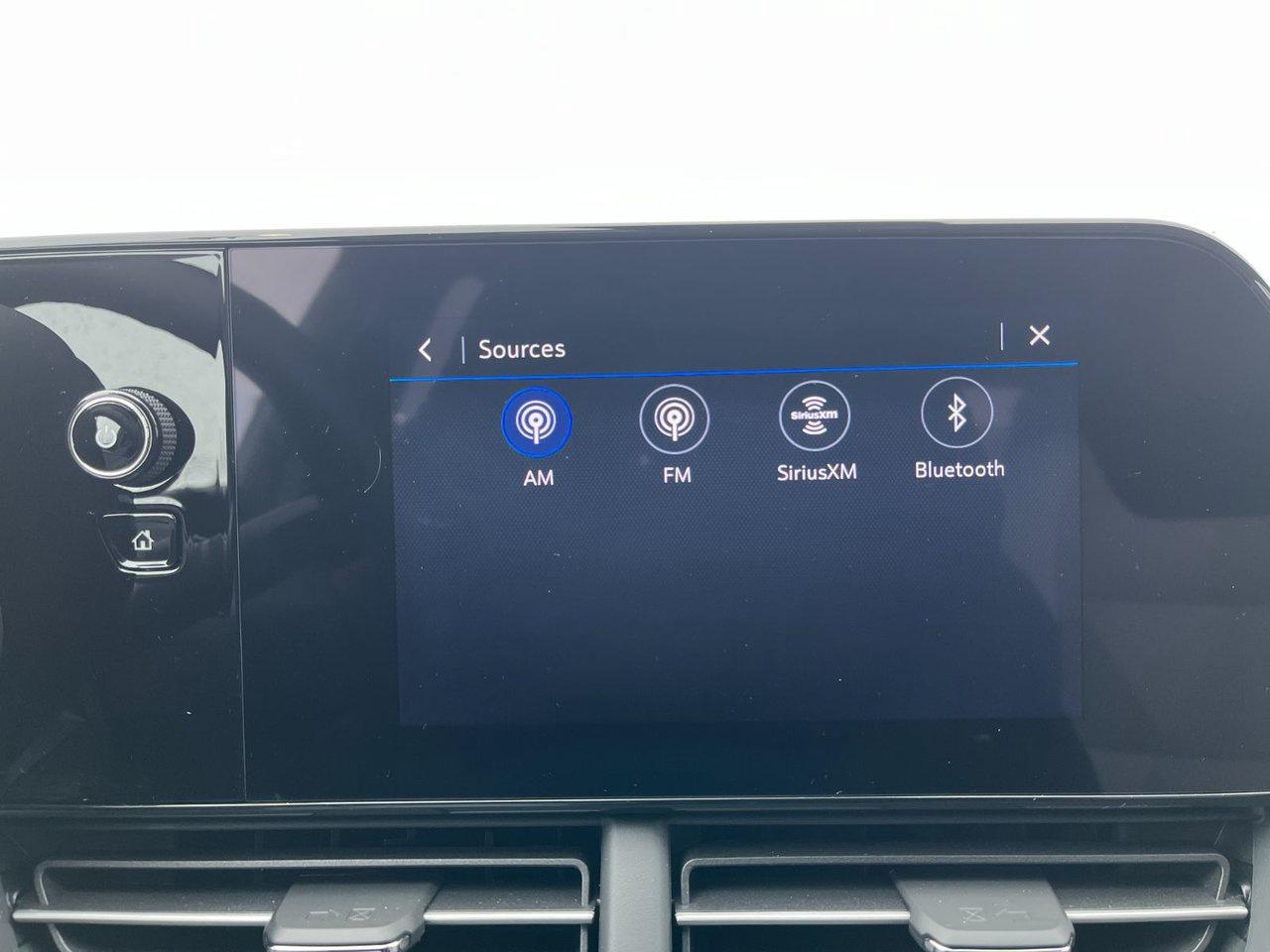 2025 Chevrolet Trax FWD 4dr 1RS Photo