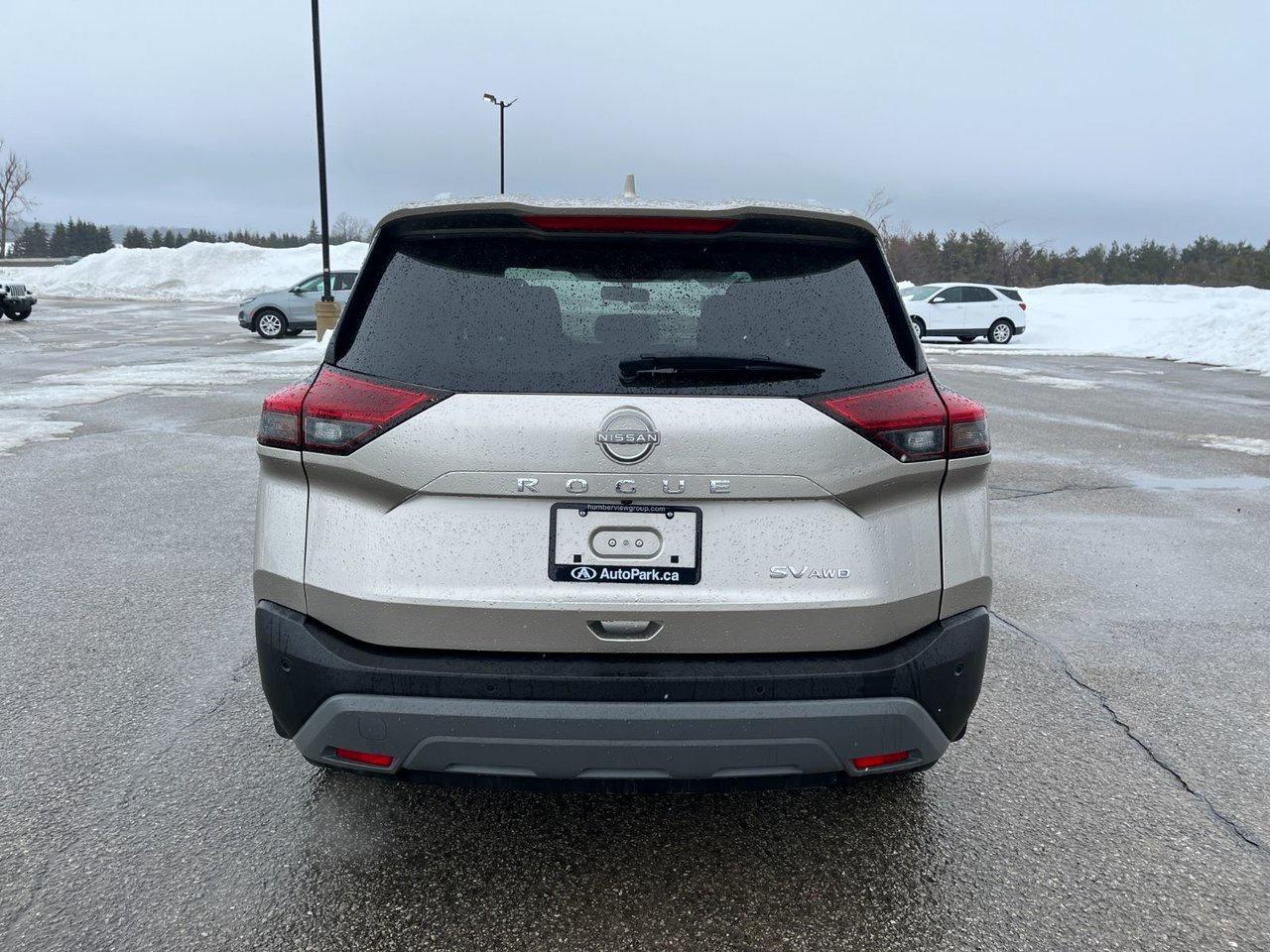 2023 Nissan Rogue SV AWD MOONROOF Photo