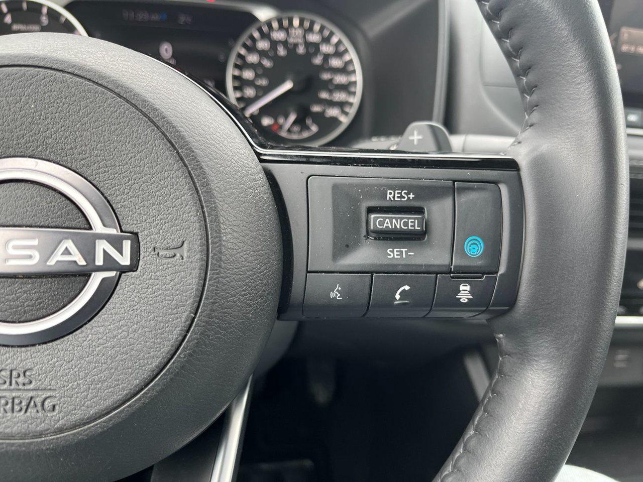 2023 Nissan Rogue SV AWD MOONROOF Photo