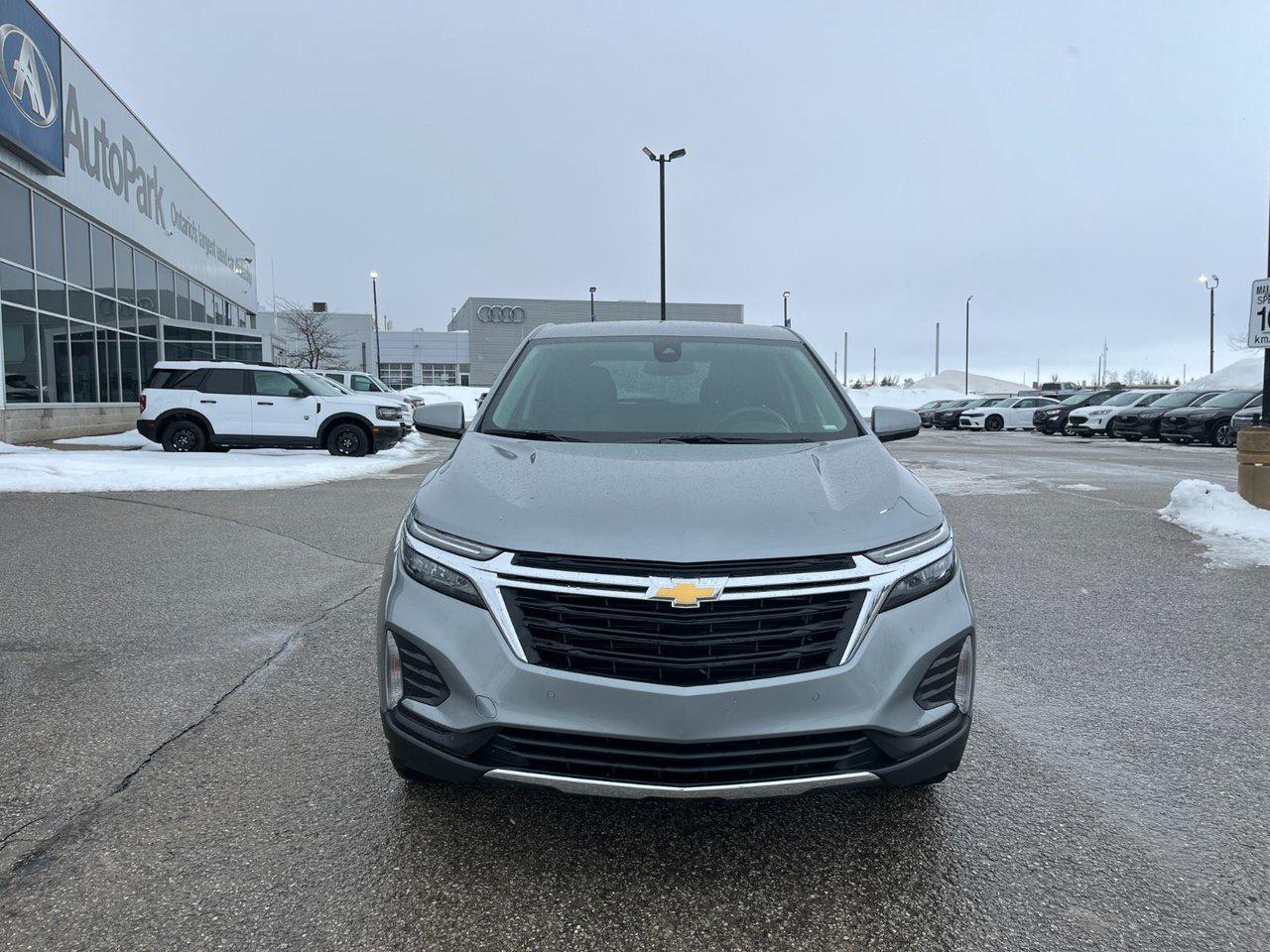 2024 Chevrolet Equinox AWD 4DR LT Photo2