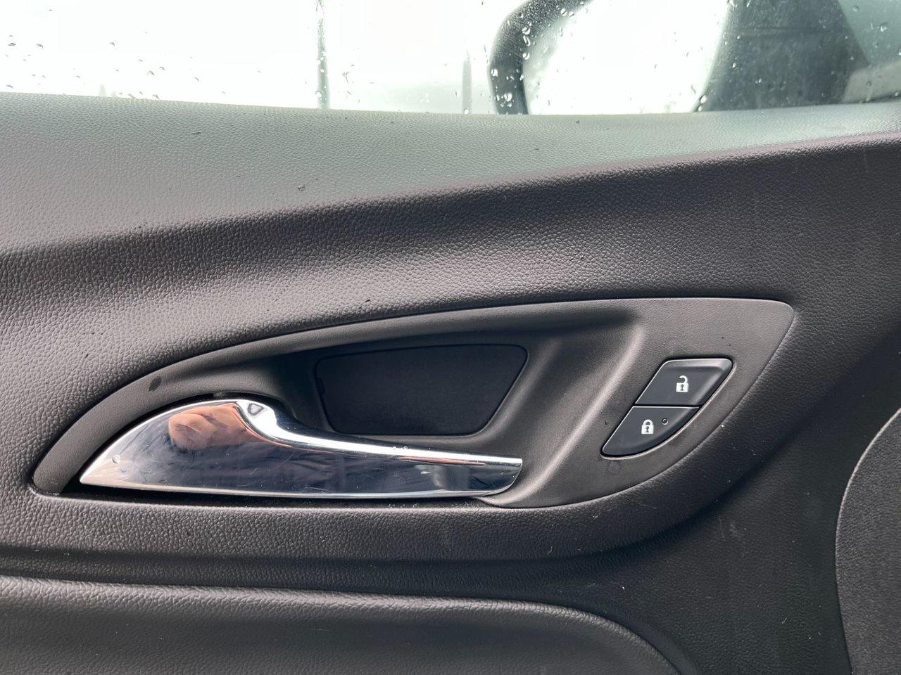 2024 Chevrolet Equinox AWD 4DR LT Photo