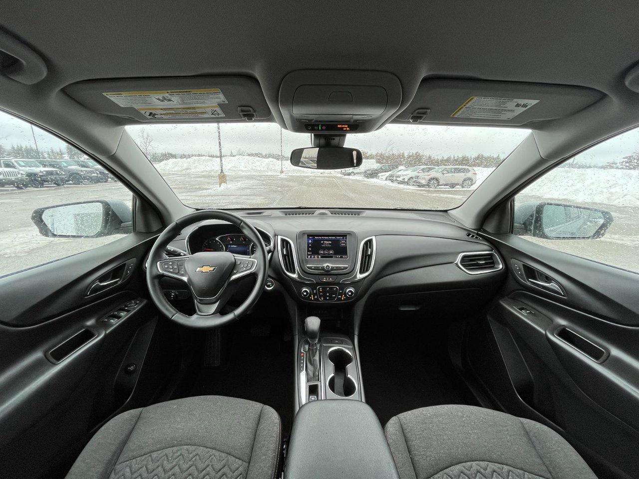 2024 Chevrolet Equinox AWD 4DR LT Photo