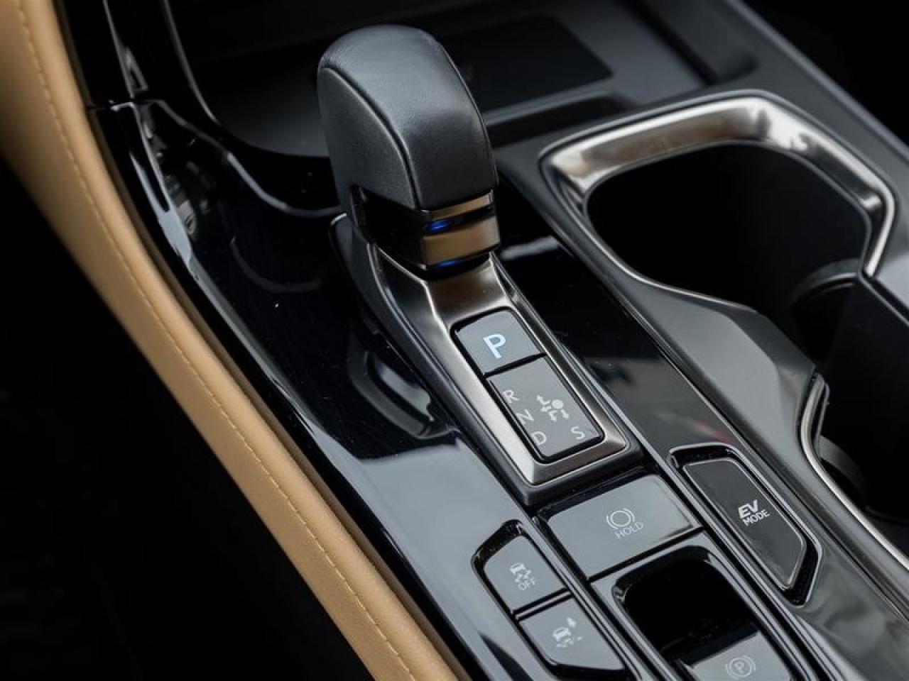 2022 Lexus NX NX 350H Photo