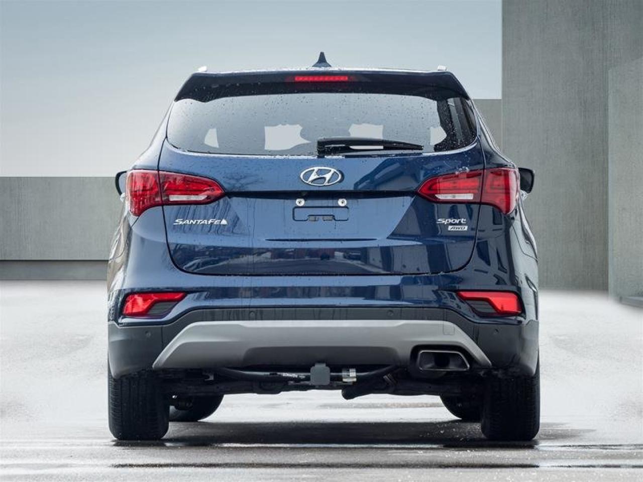 2017 Hyundai Santa Fe Sport Luxury Photo