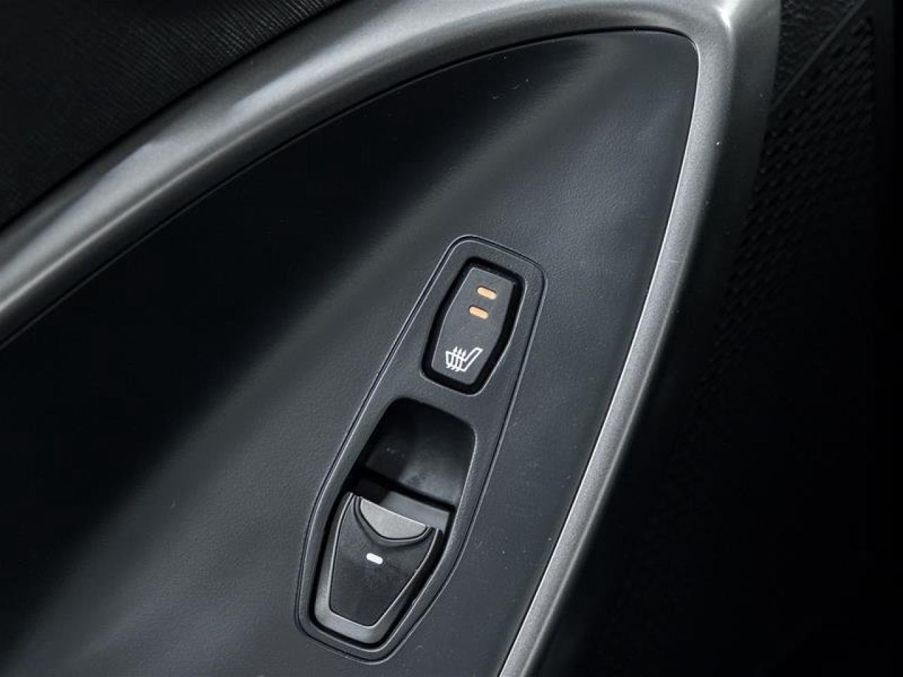 2017 Hyundai Santa Fe Sport Luxury Photo