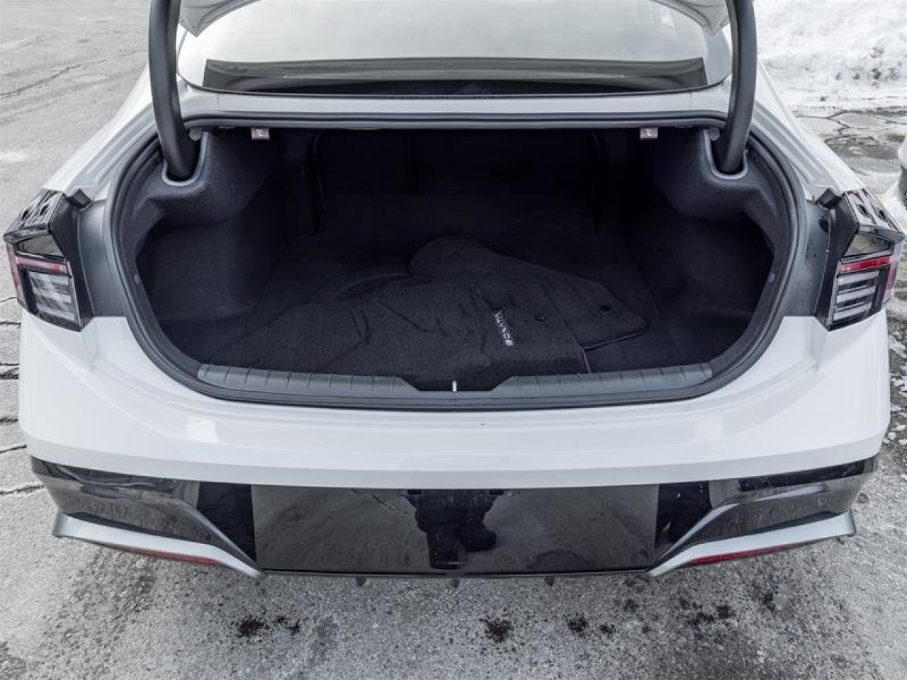 2024 Hyundai Sonata Preferred-Trend Photo