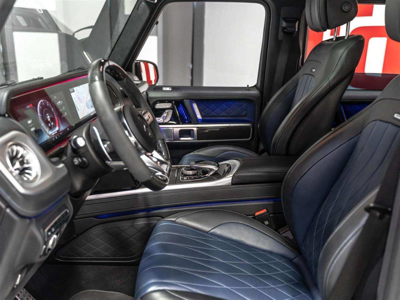 2023 Mercedes-Benz G63 AMG AMG G 63|G MANUFAKTUR|MONOBLOCKS|CARBONPKG|NIGHT PKG PLUS Photo