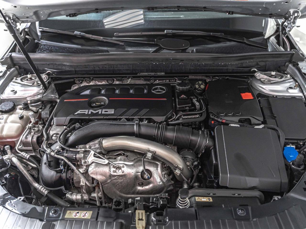 2022 Mercedes-Benz GL-Class AMG GLB 35|INTELLIGENT DRIVE|360CAM|BLINDSPOT|NAVI|LOADED Photo