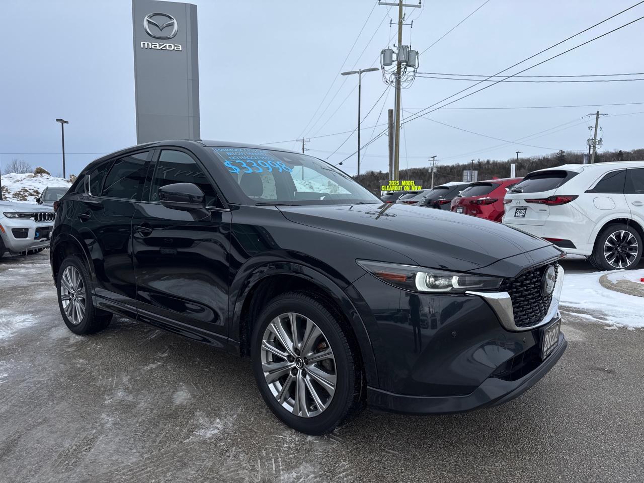 2022 Mazda CX-5 Signature Photo