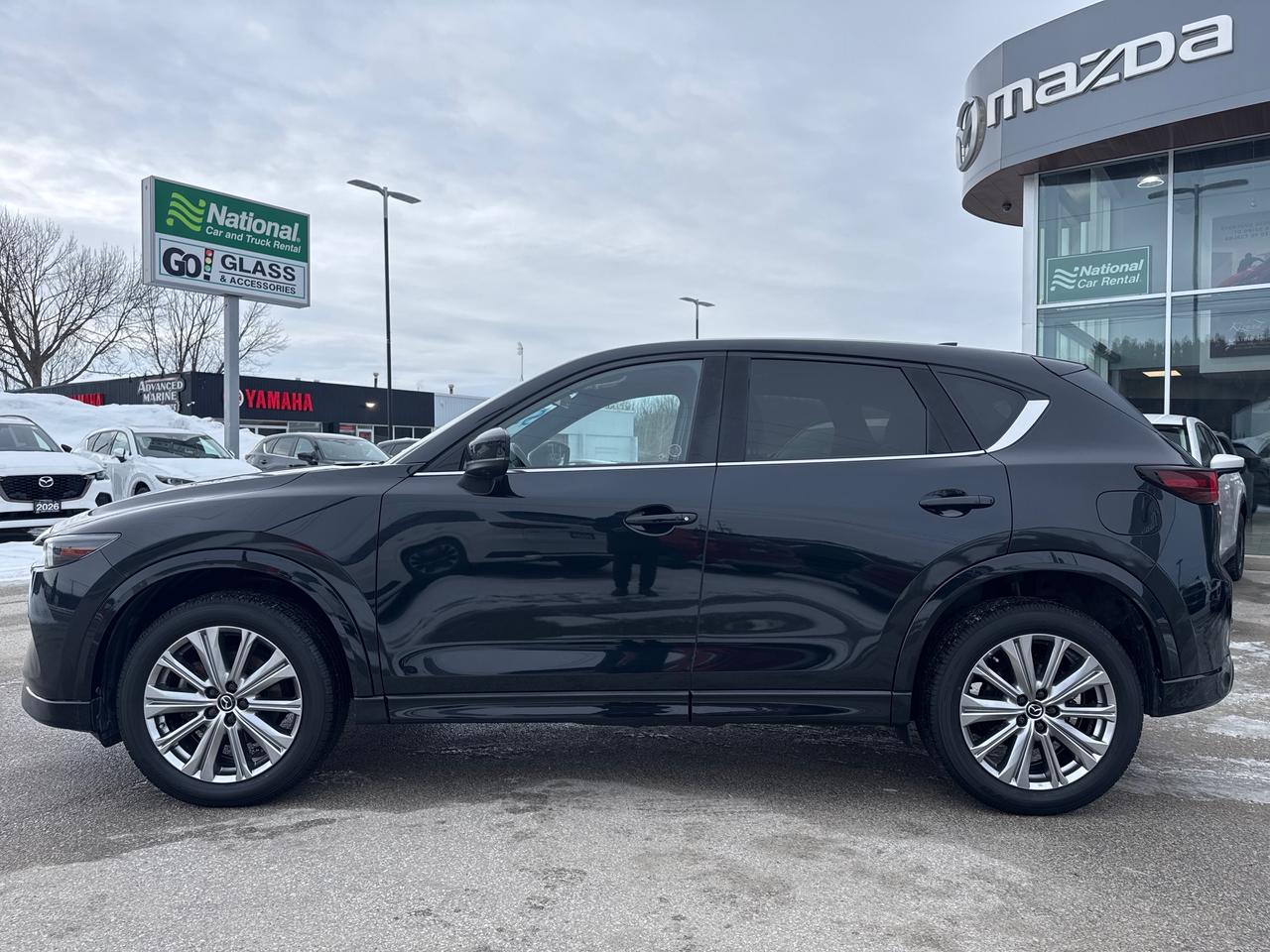 2022 Mazda CX-5 Signature Photo