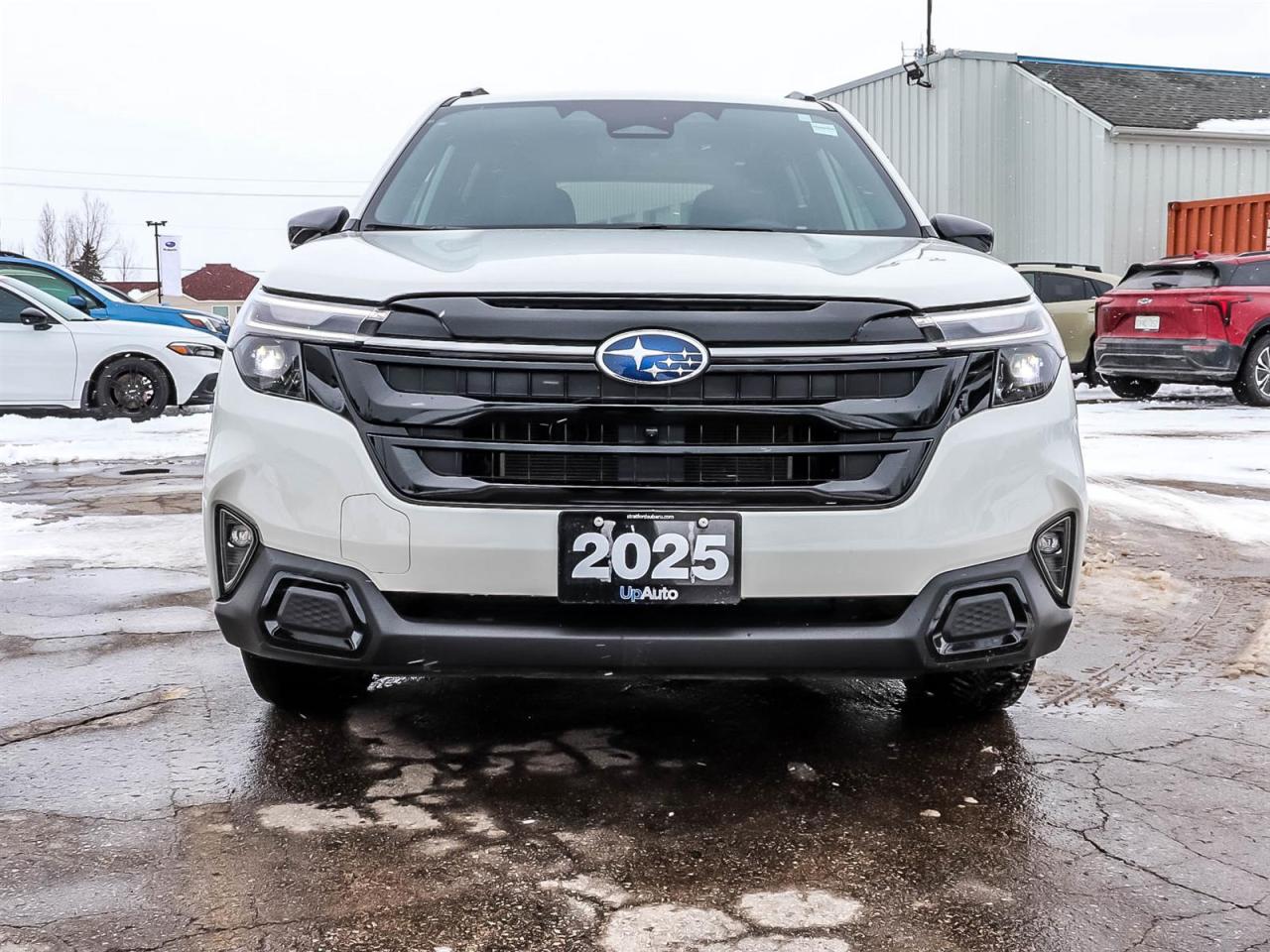 2025 Subaru Forester e-BOXER Hybrid Premier Photo