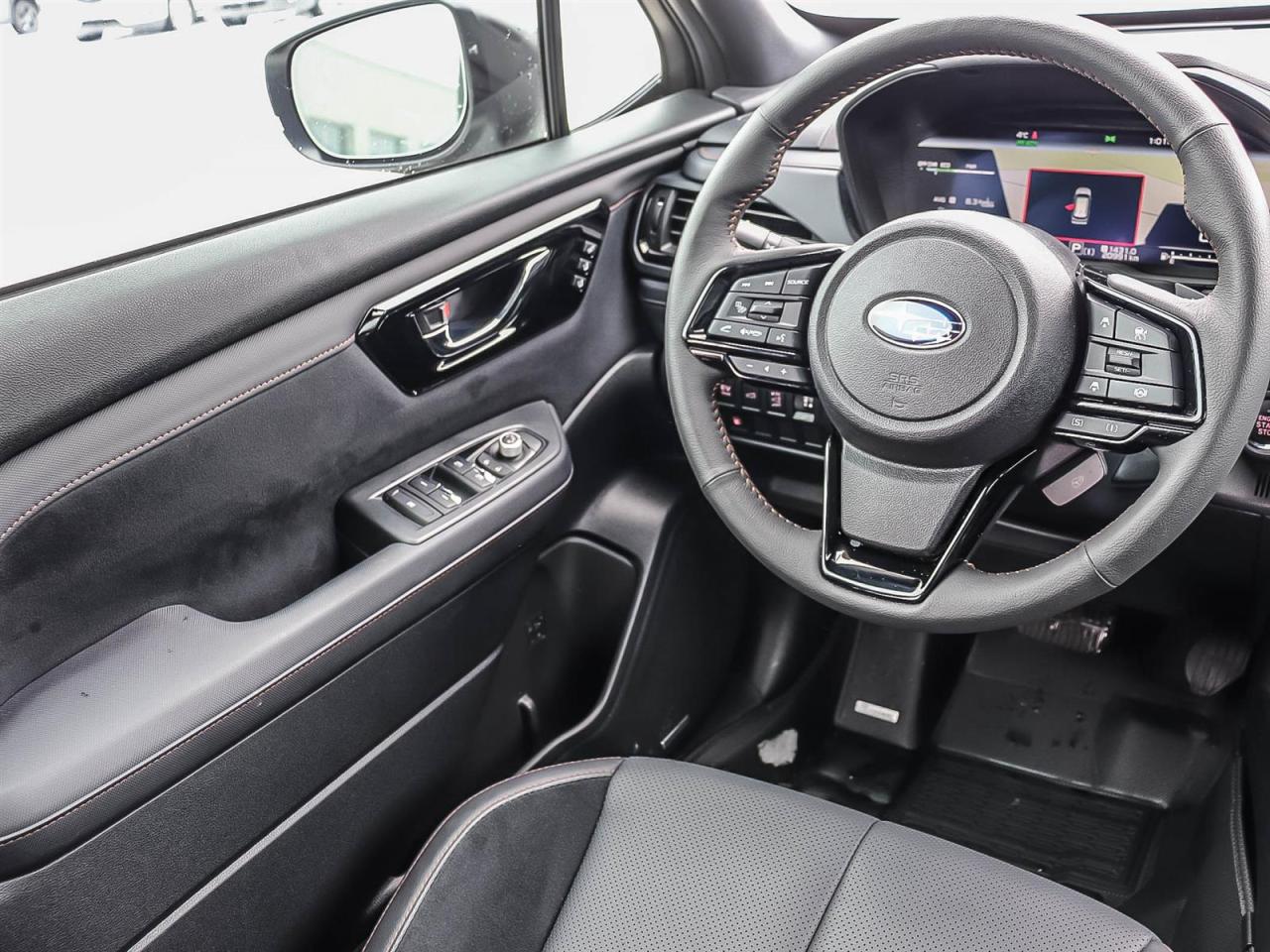 2025 Subaru Forester e-BOXER Hybrid Premier Photo