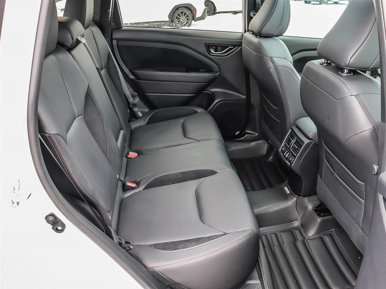 2025 Subaru Forester e-BOXER Hybrid Premier Photo