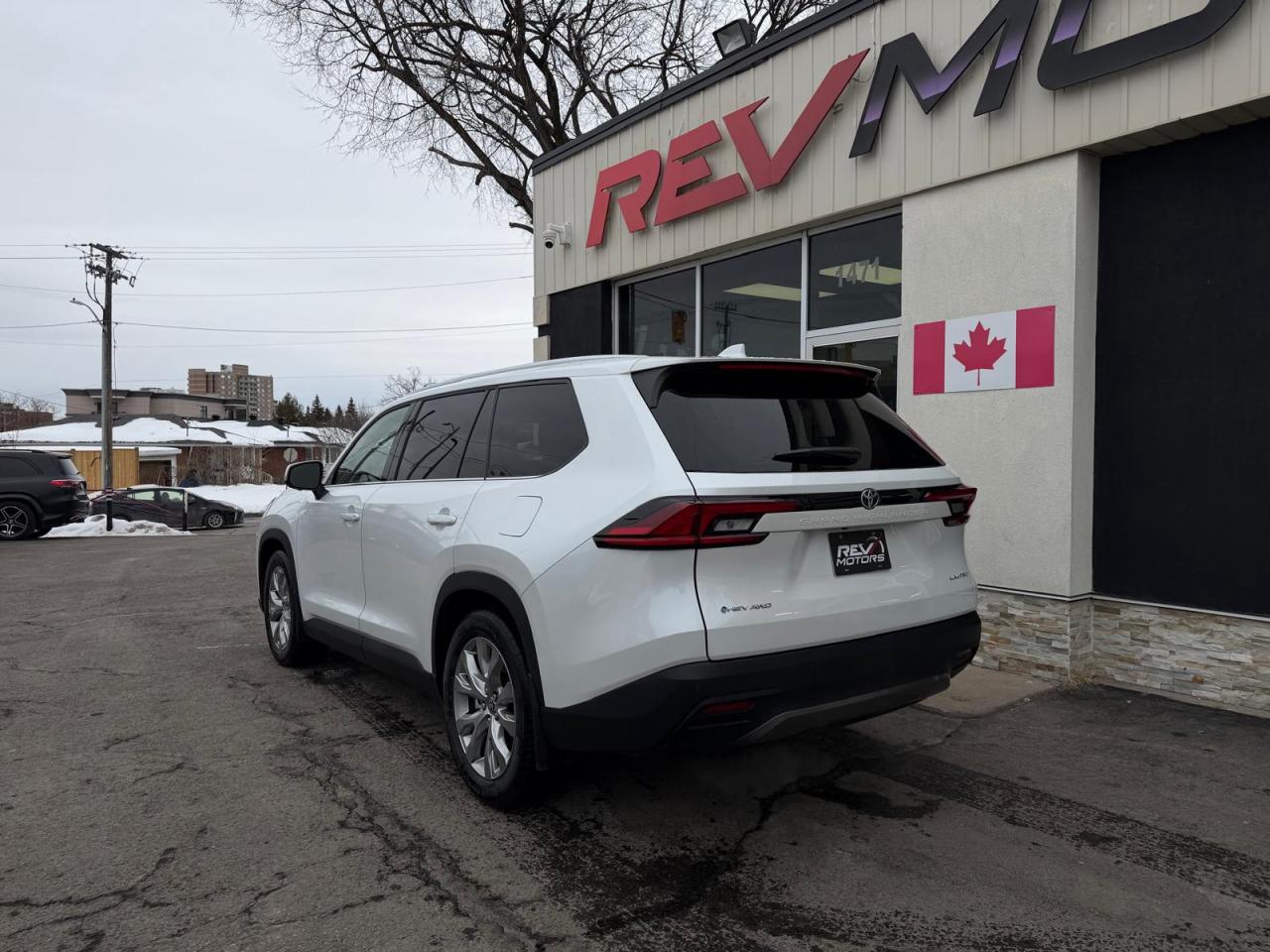 2026 Toyota Grand Highlander Hybrid Limited (Natl) Photo