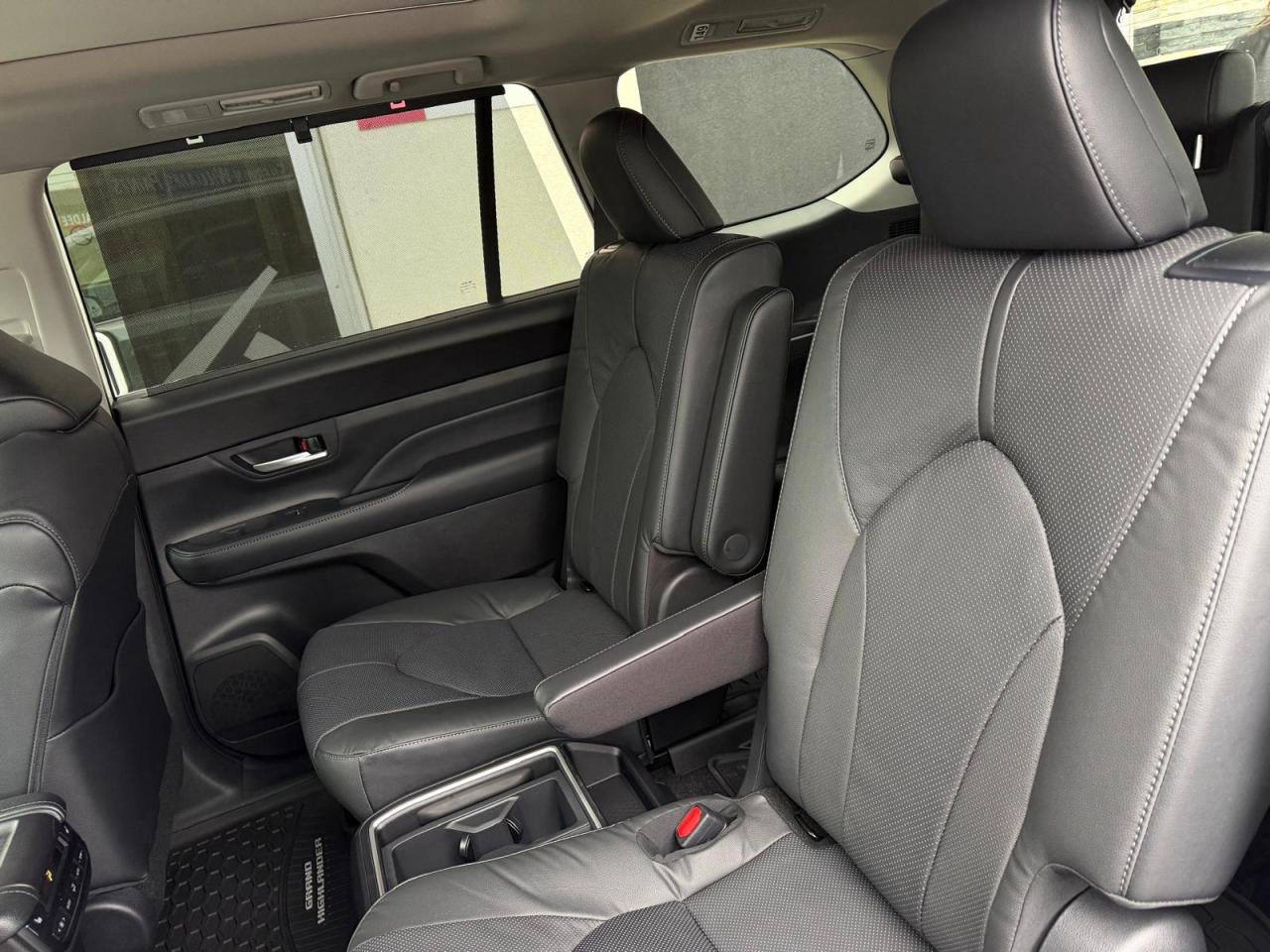 2026 Toyota Grand Highlander Hybrid Limited (Natl) Photo