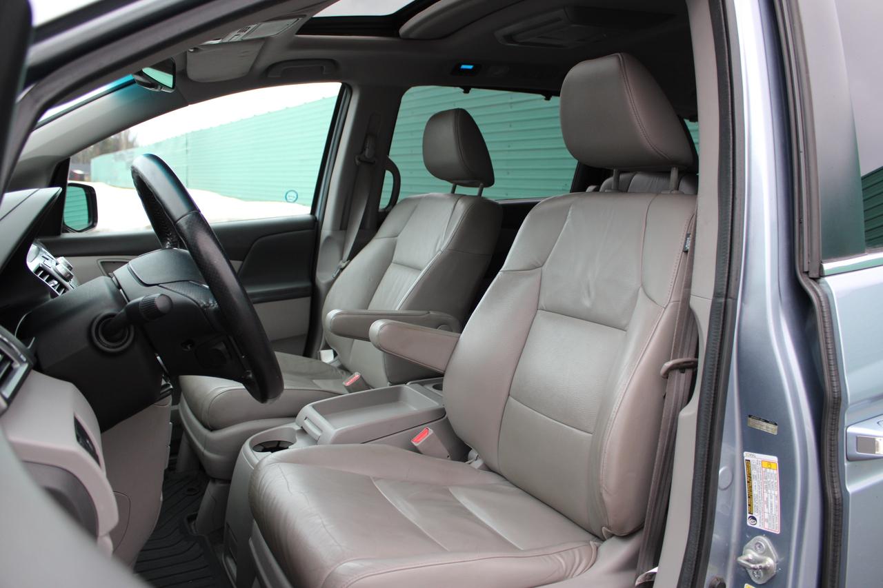 2011 Honda Odyssey EX-L Photo