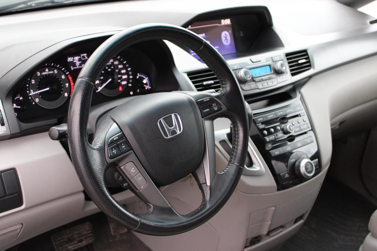 2011 Honda Odyssey EX-L Photo