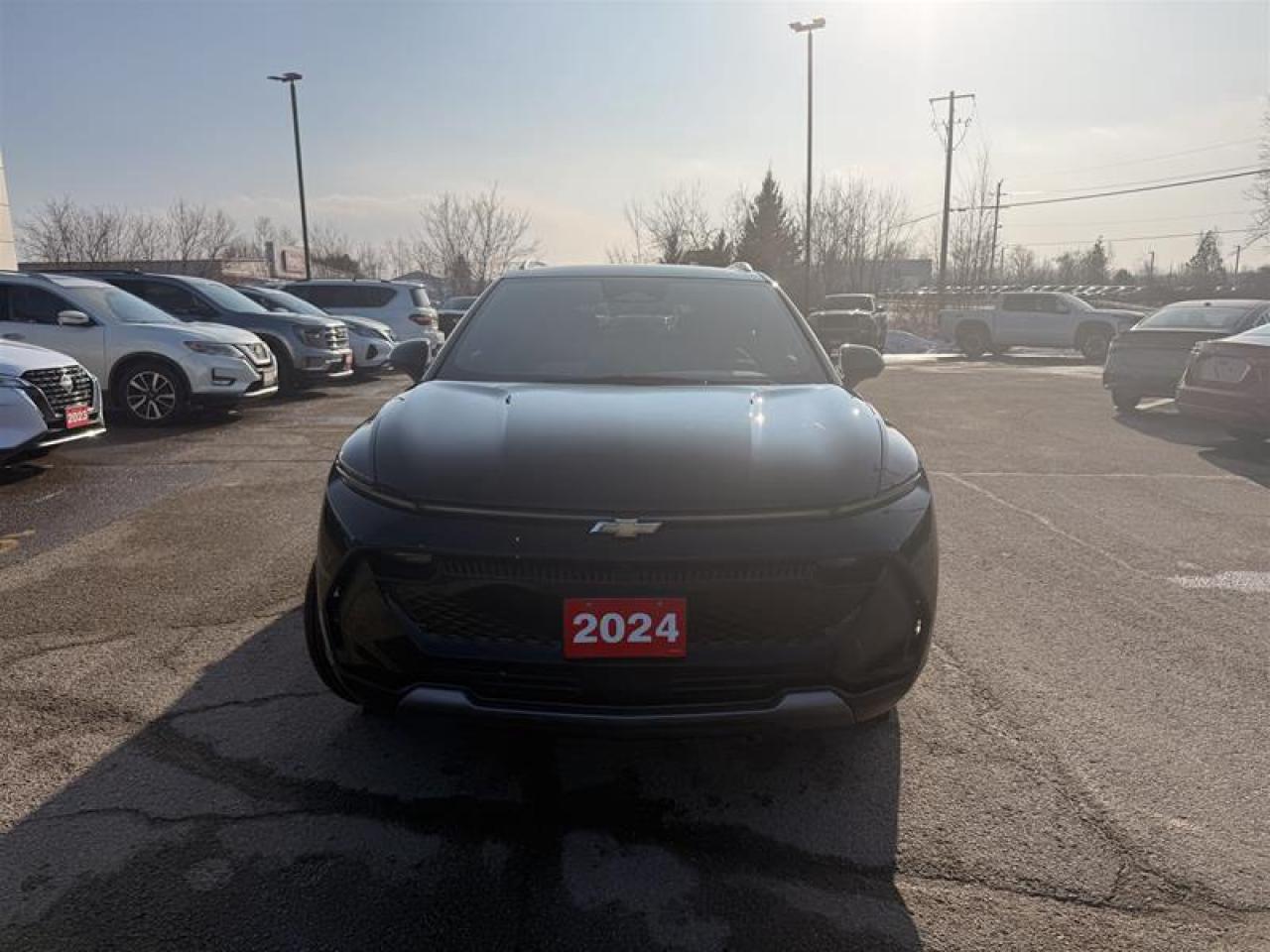 2025 Chevrolet Equinox EV 4dr LT Photo