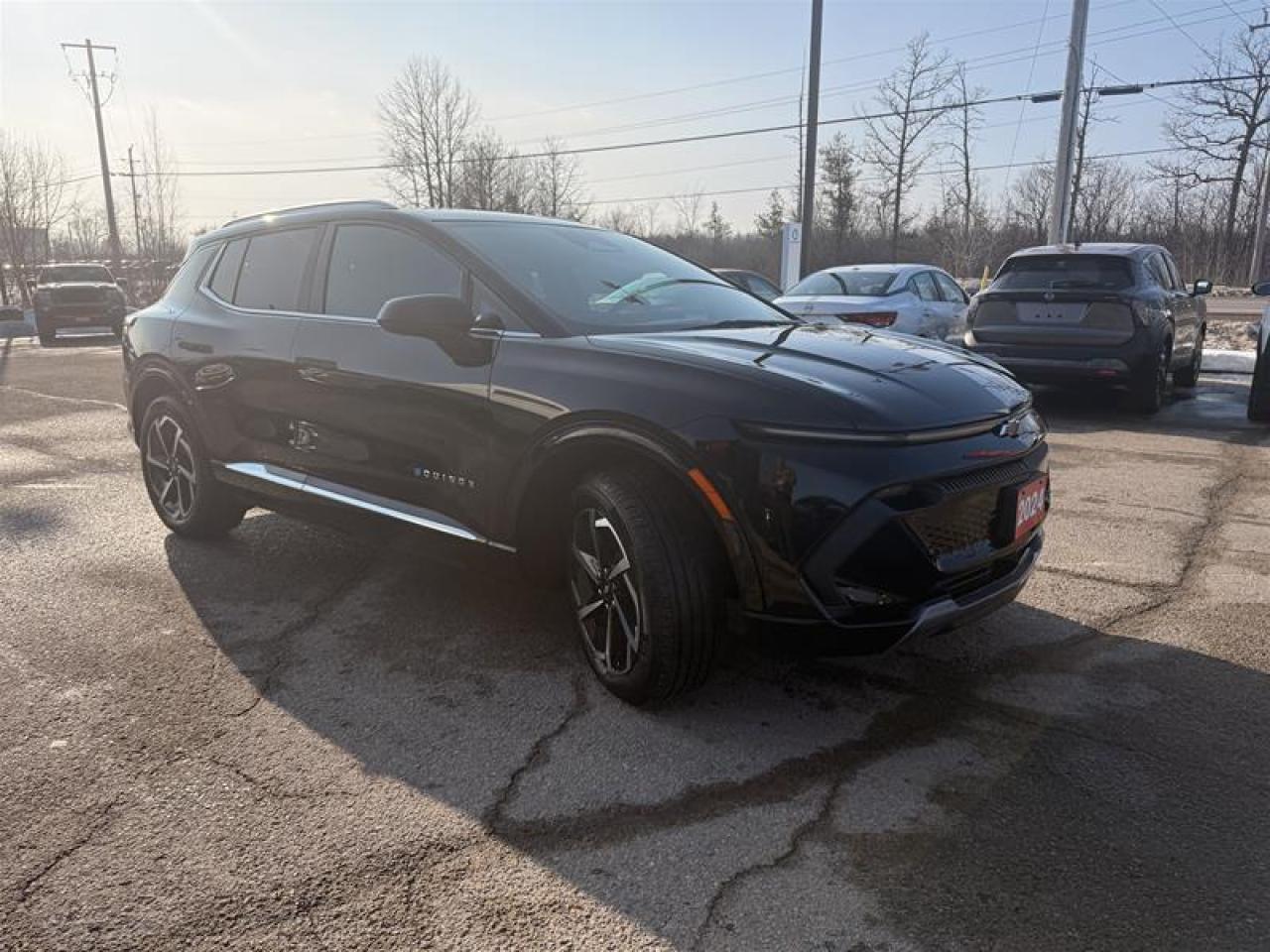 2025 Chevrolet Equinox EV 4dr LT Photo