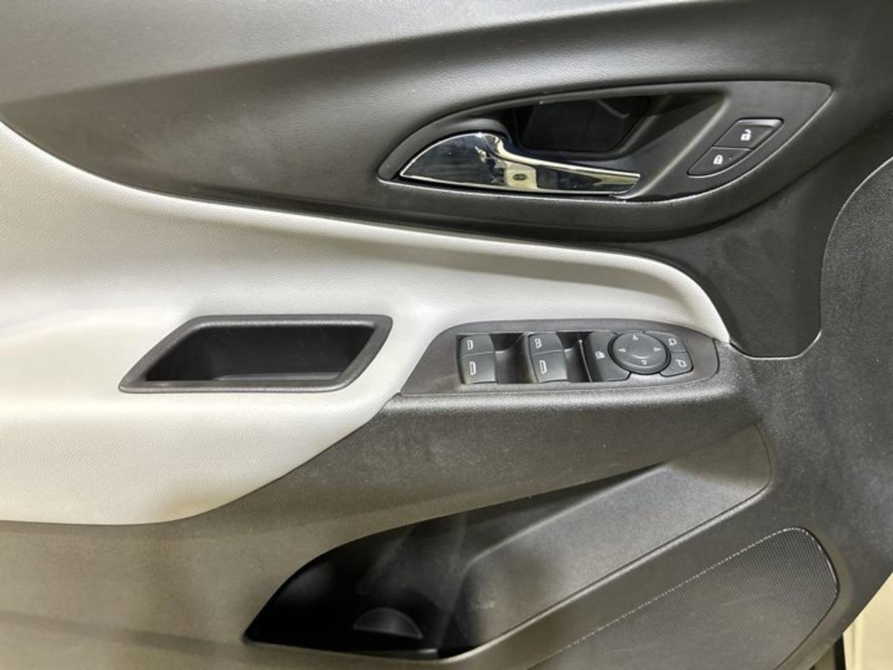2022 Chevrolet Equinox LT AWD | No accidents Photo