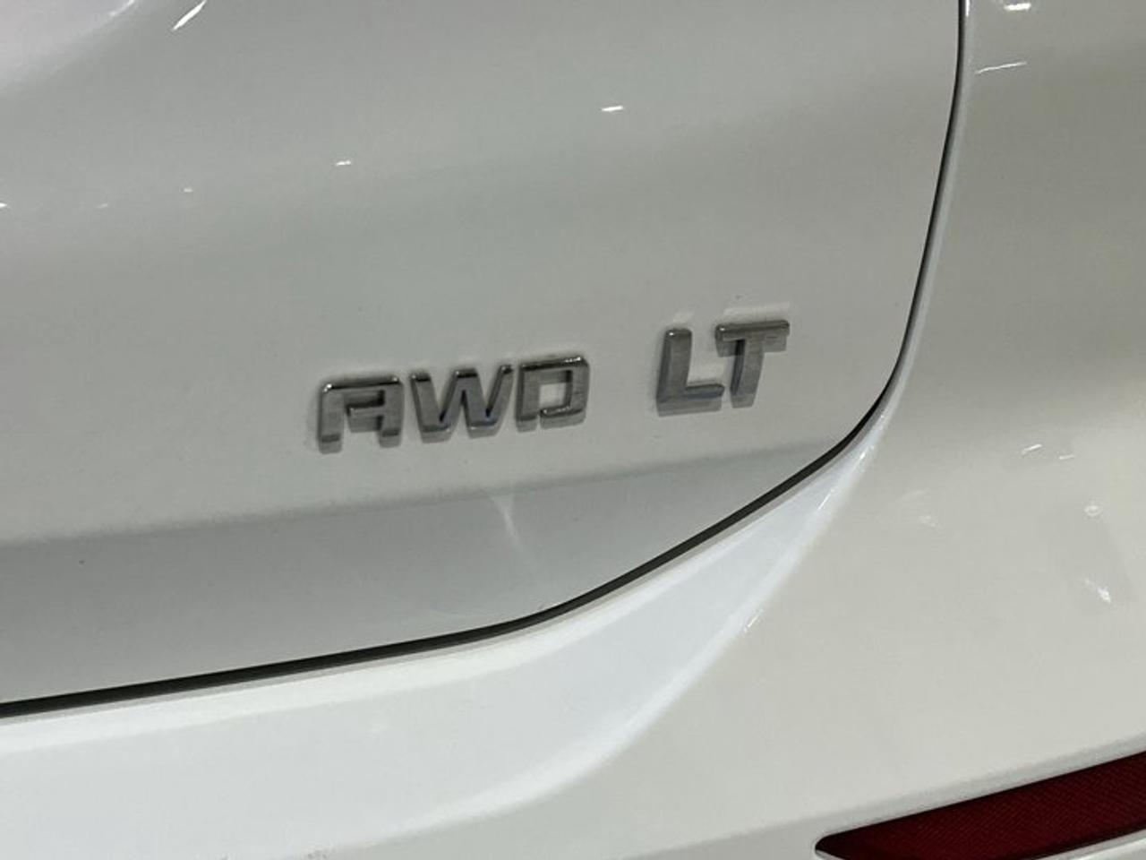 2022 Chevrolet Equinox LT AWD | No accidents Photo