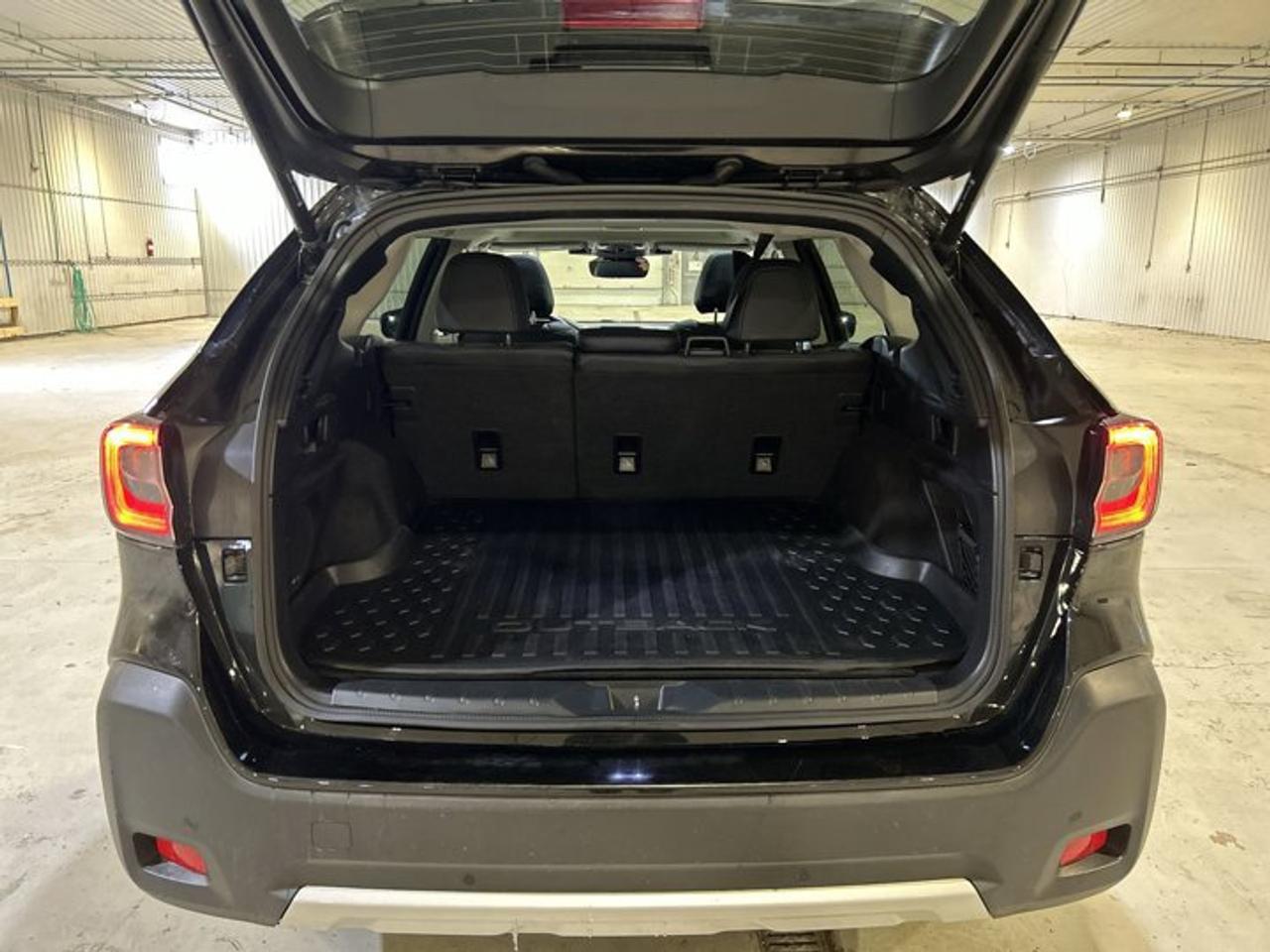 2024 Subaru Outback Limited XT AWD | Leather Seats | No accidents | Navigation Photo