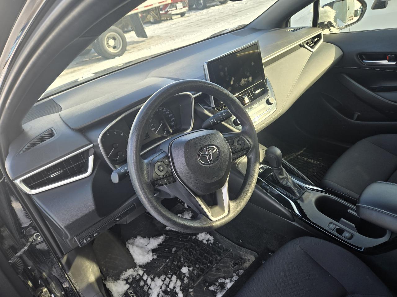 2025 Toyota Corolla SE Photo