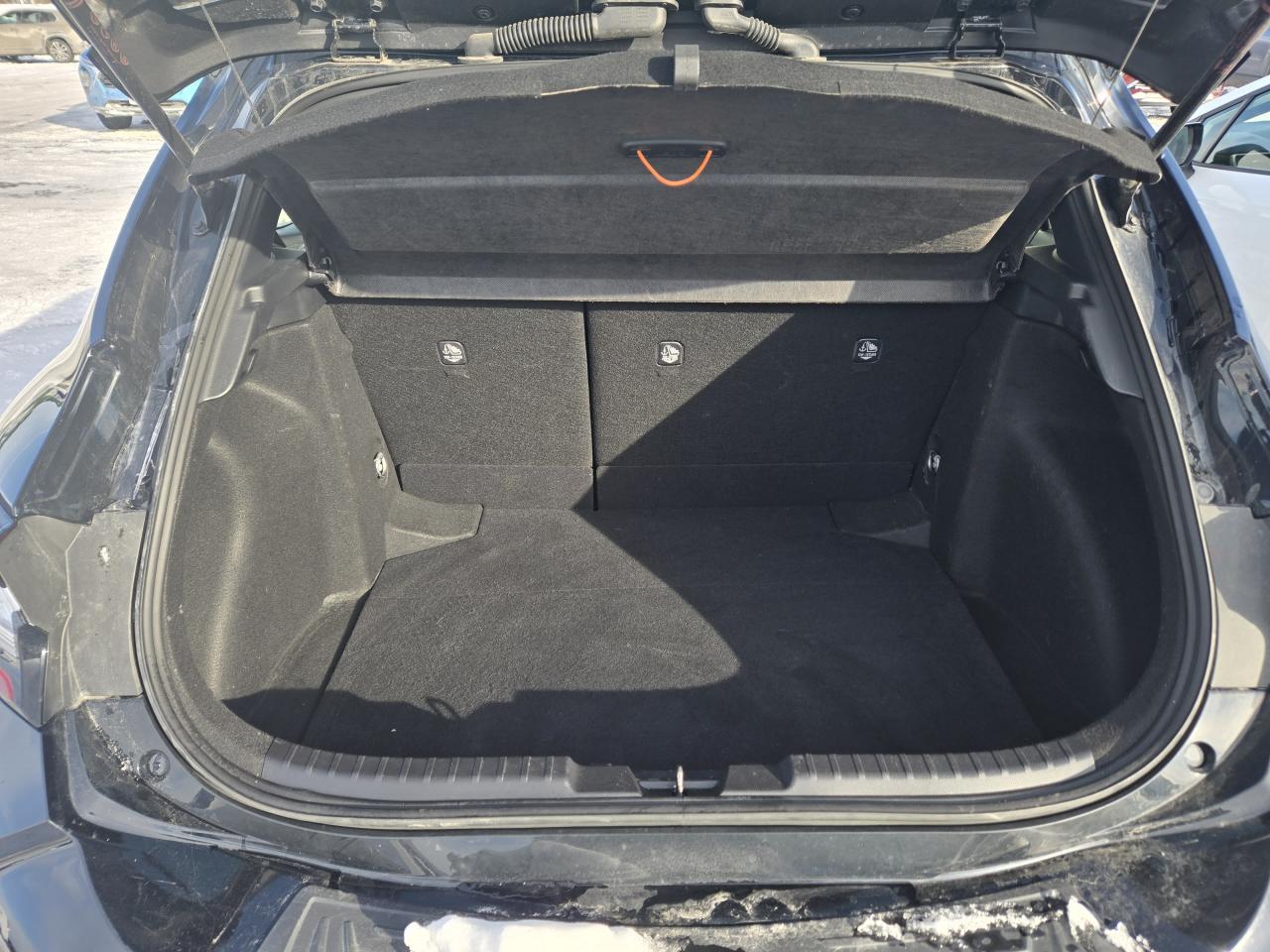 2025 Toyota Corolla SE Photo