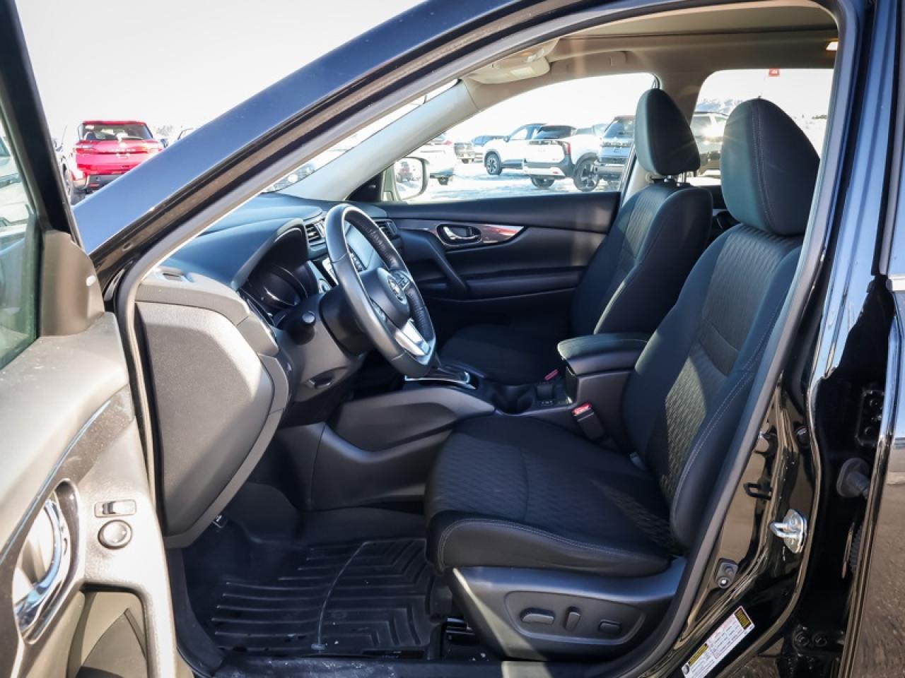 2018 Nissan Rogue - $141 B/W - Low Mileage Photo