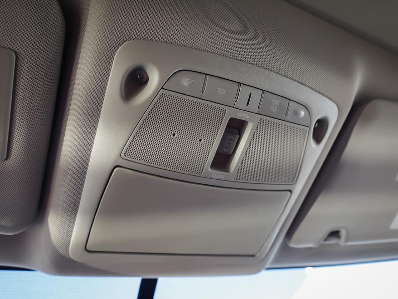 2018 Nissan Rogue - $141 B/W - Low Mileage Photo