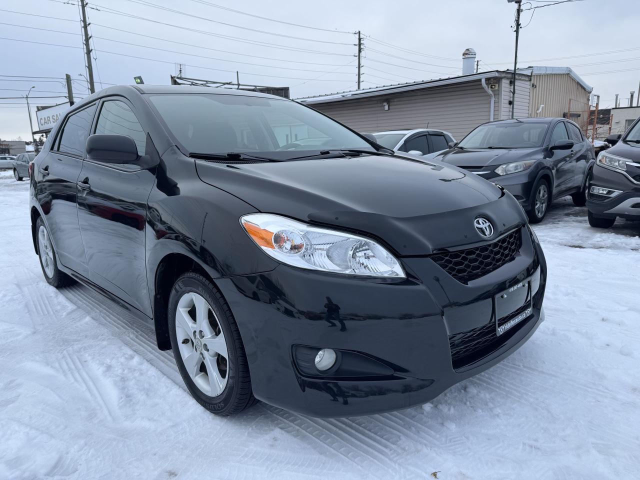 2013 Toyota Matrix  Photo2