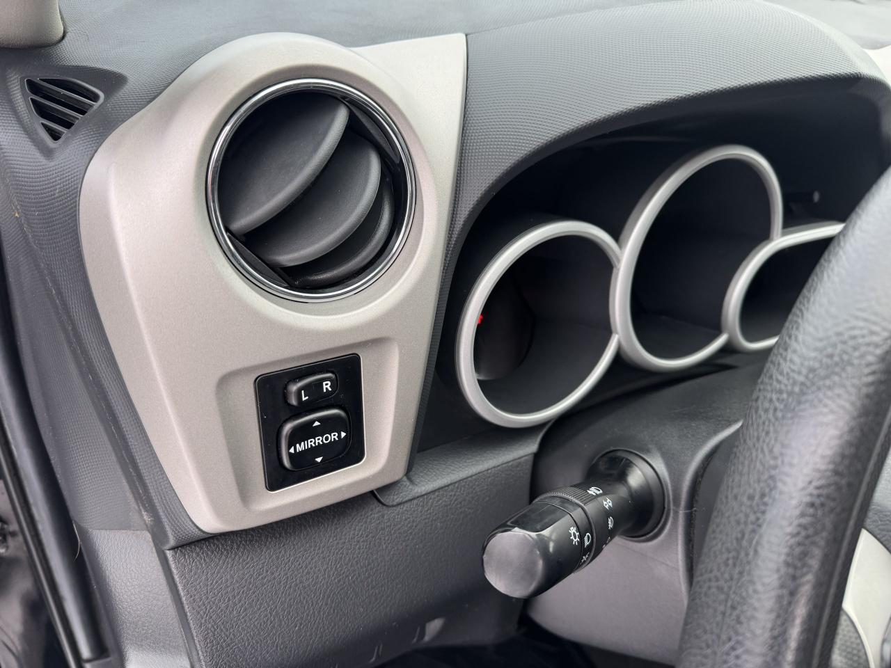 2013 Toyota Matrix  Photo