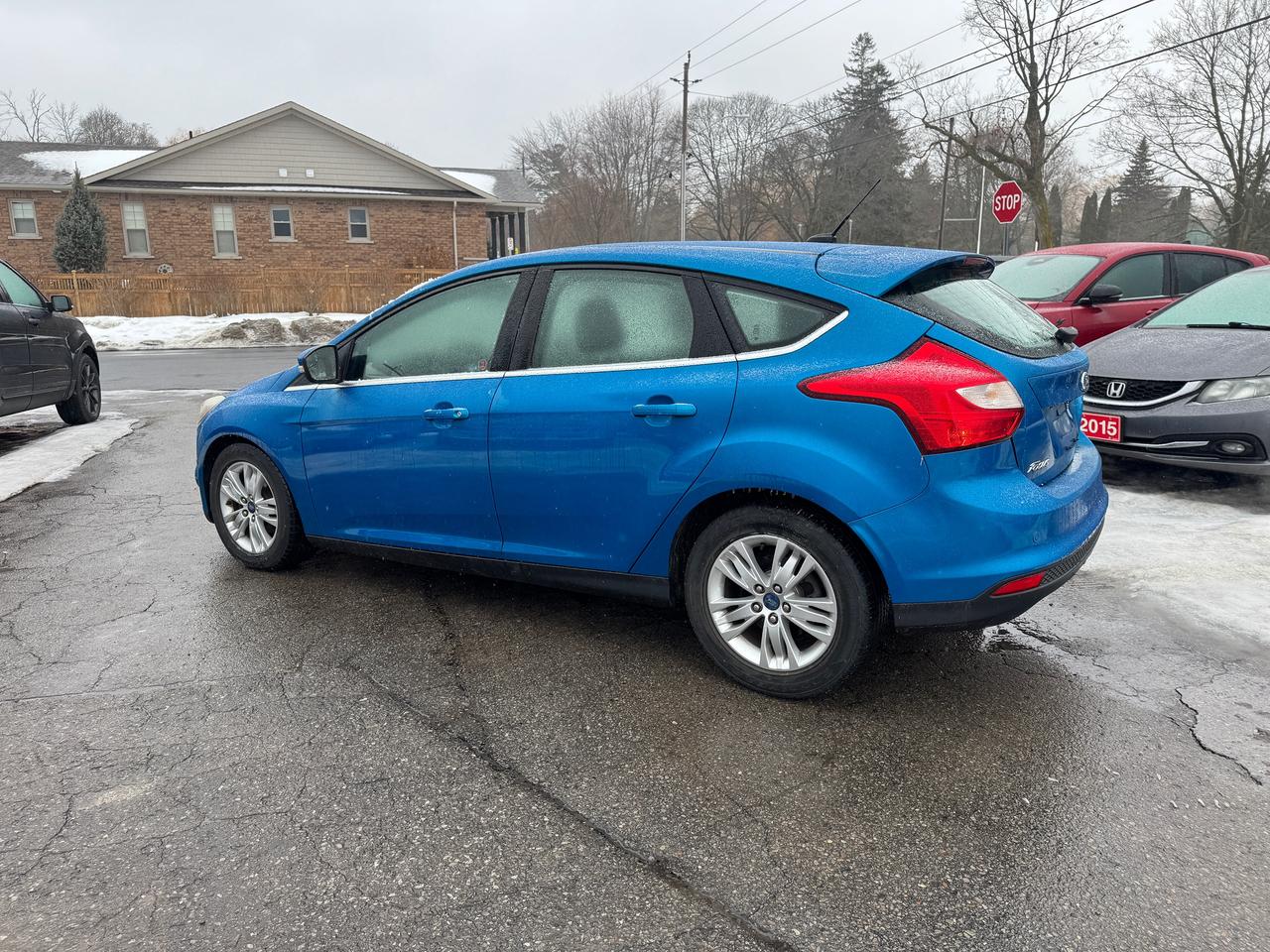 2012 Ford Focus 5DR HB SEL - Photo #5