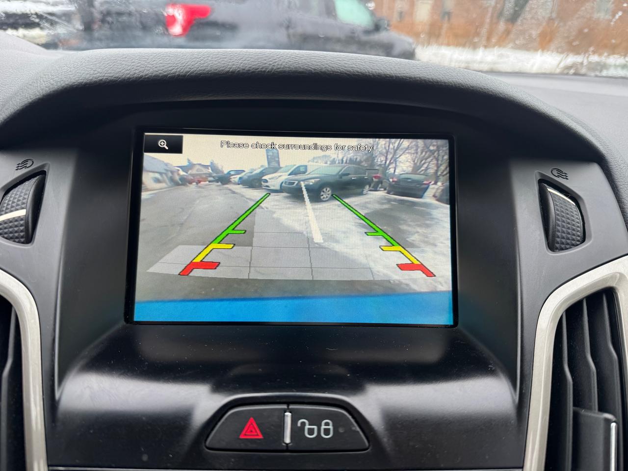 2012 Ford Focus 5DR HB SEL - Photo #17