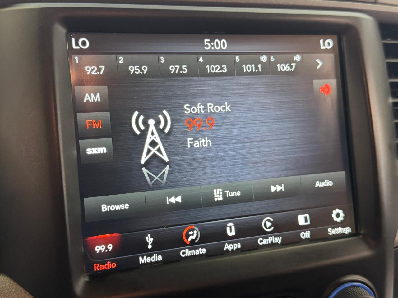 2019 RAM 1500 Classic Express 4x4 Quad 6'4" Box+New Tires+CLEAN CARFAX Photo