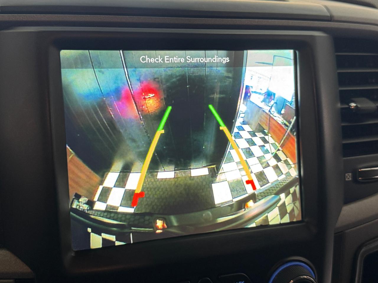 2019 RAM 1500 Classic Express 4x4 Quad 6'4" Box+New Tires+CLEAN CARFAX Photo15