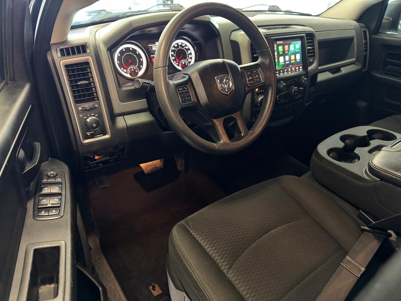 2019 RAM 1500 Classic Express 4x4 Quad 6'4" Box+New Tires+CLEAN CARFAX Photo71