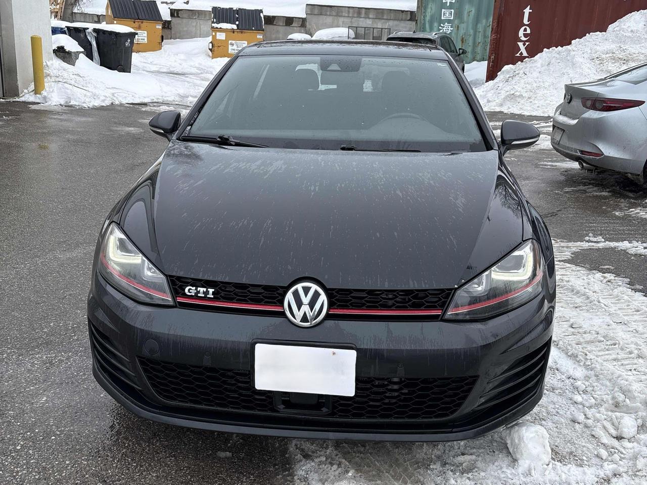 2016 Volkswagen Golf Autobahn - Photo #1