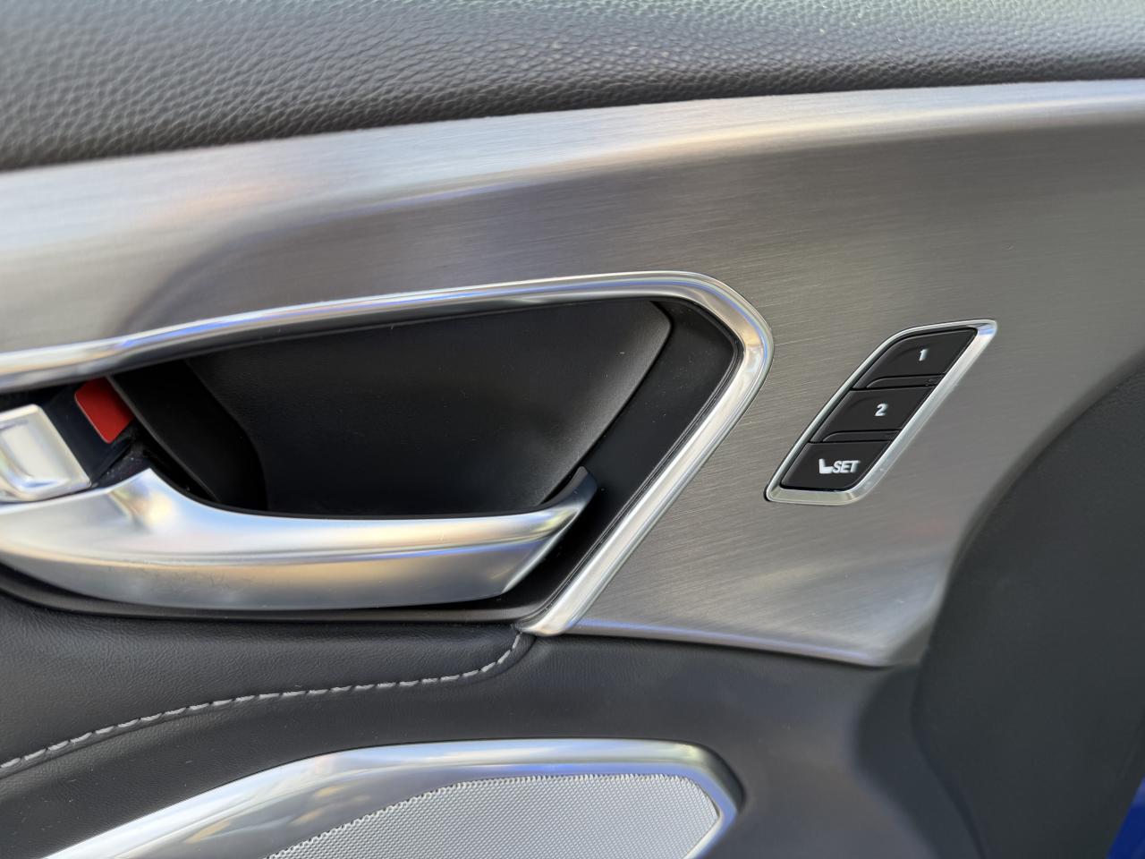 2020 Acura RDX A-Spec - LOW KM, SUNROOF, NAV, LEATHER/SUEDE INT! Photo