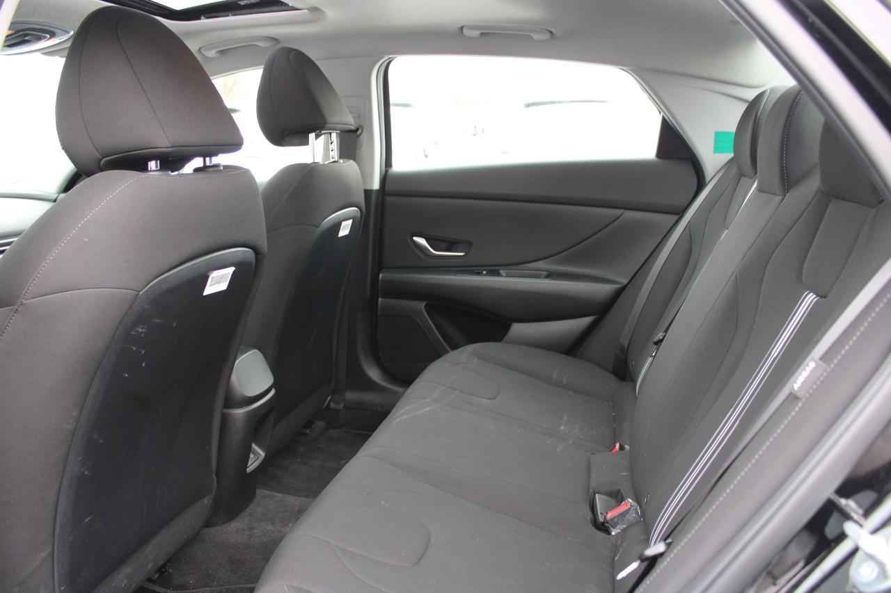 2024 Hyundai Elantra Preferred IVT w/Tech Pkg Photo