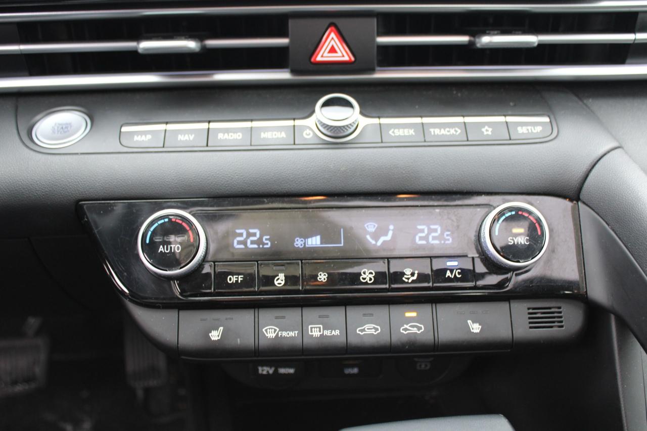 2024 Hyundai Elantra Preferred IVT w/Tech Pkg Photo