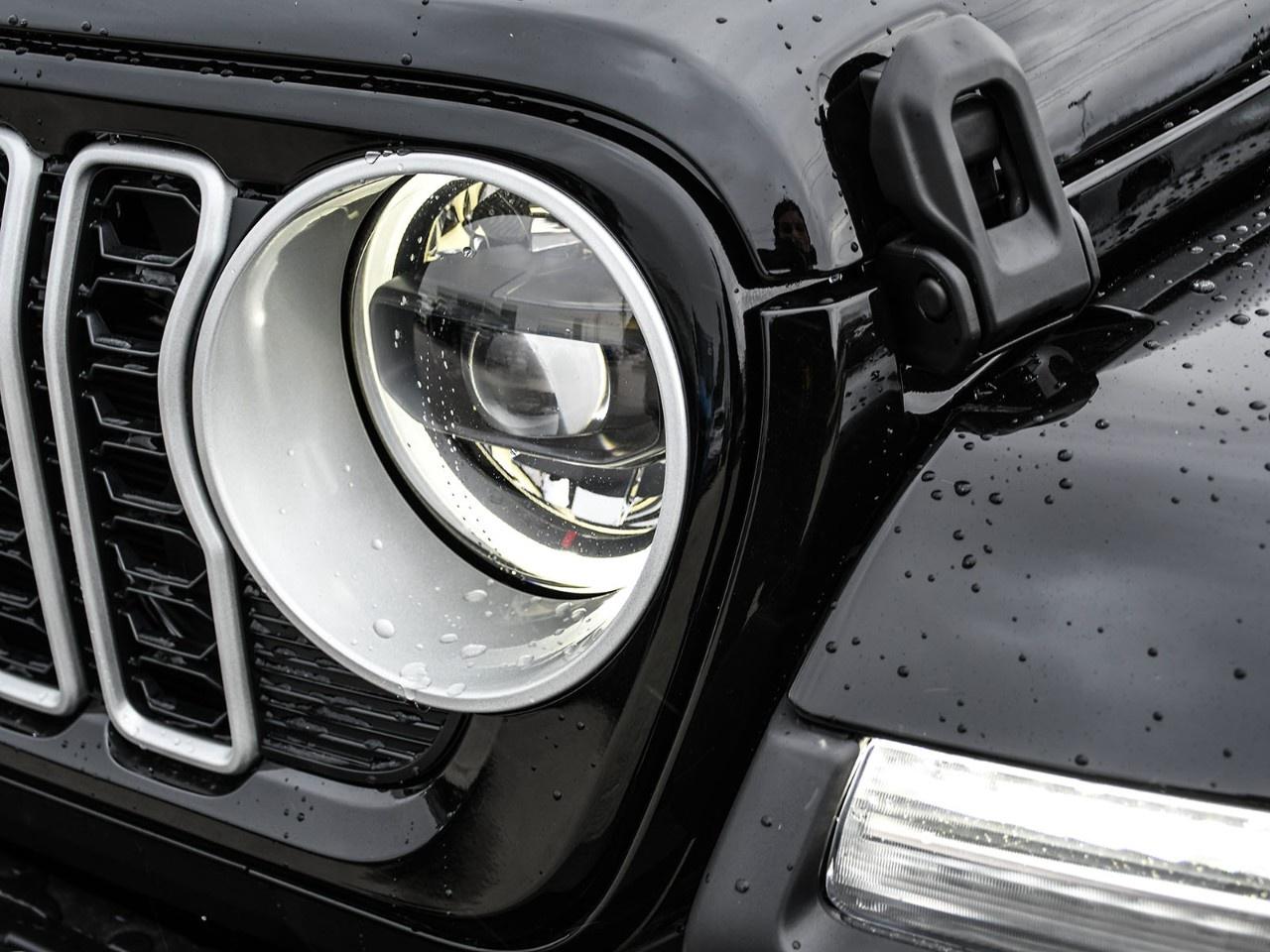 2026 Jeep Wrangler Sahara 4 Door 4x4 Photo