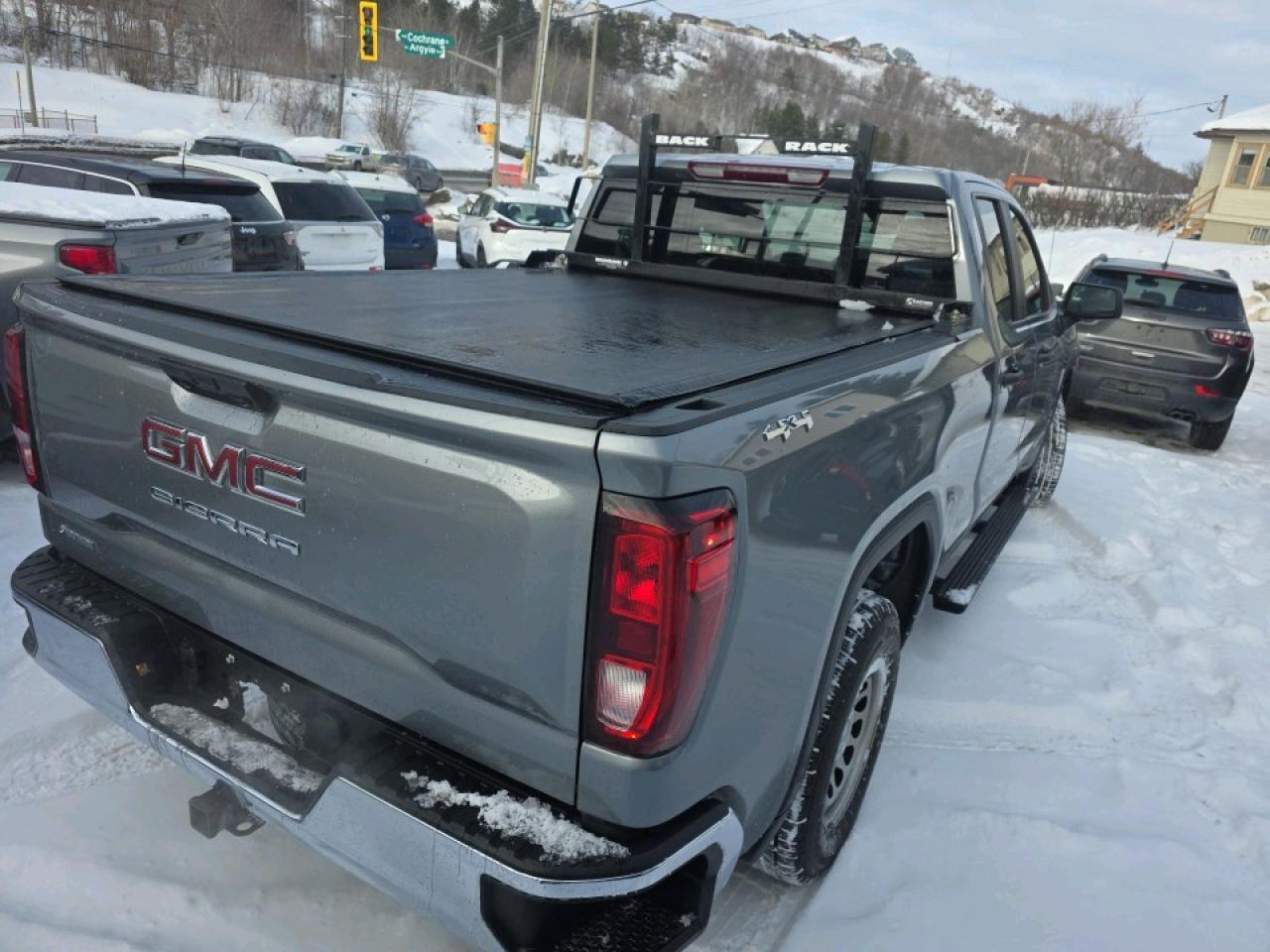 2023 GMC Sierra 1500 Pro PRO DBL CAB 4X4 Photo4