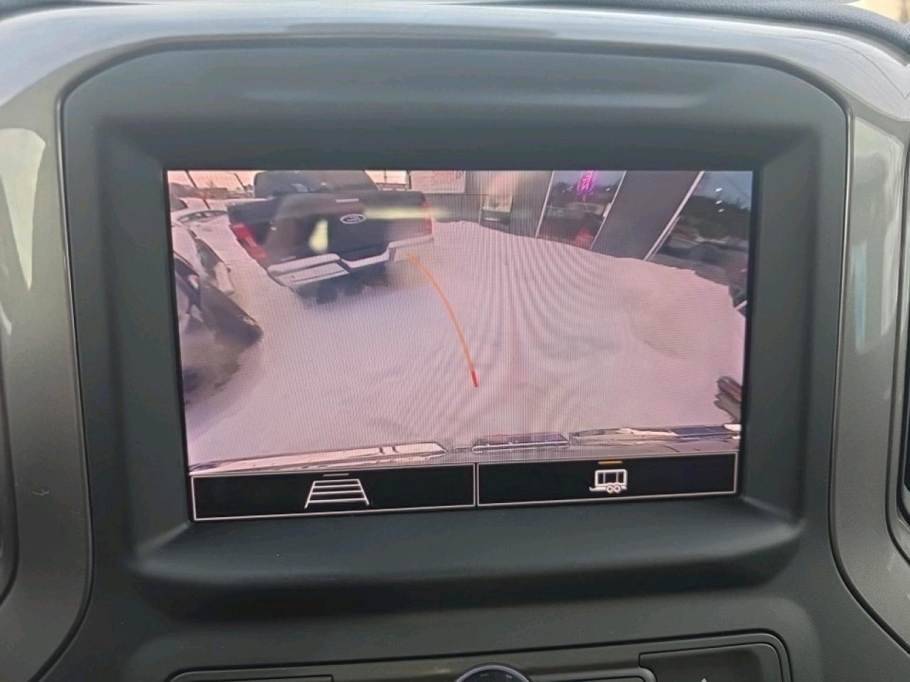 2023 GMC Sierra 1500 Pro PRO DBL CAB 4X4 Photo