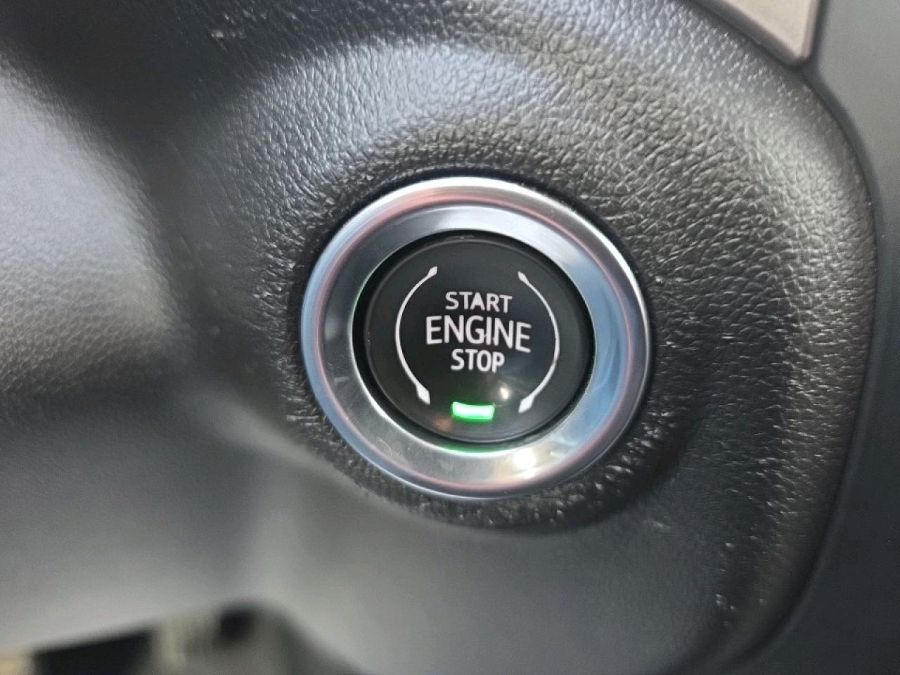 2023 GMC Sierra 1500 Pro PRO DBL CAB 4X4 Photo